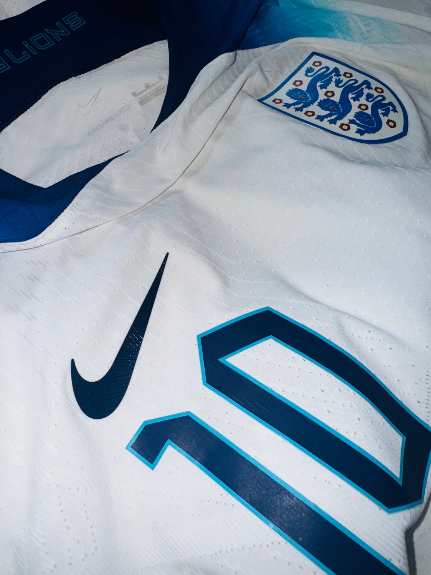 England 2022 Home - Bellingham 10 - Player version - XL