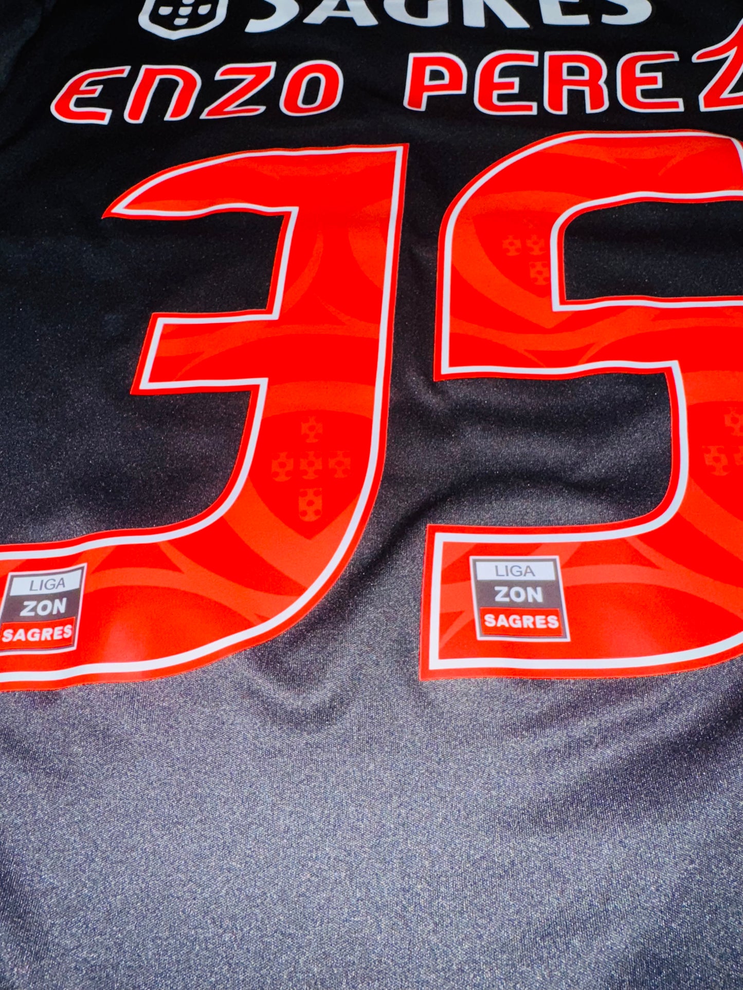 Benfica 2012/13 Away - Enzo Perez 35 - L