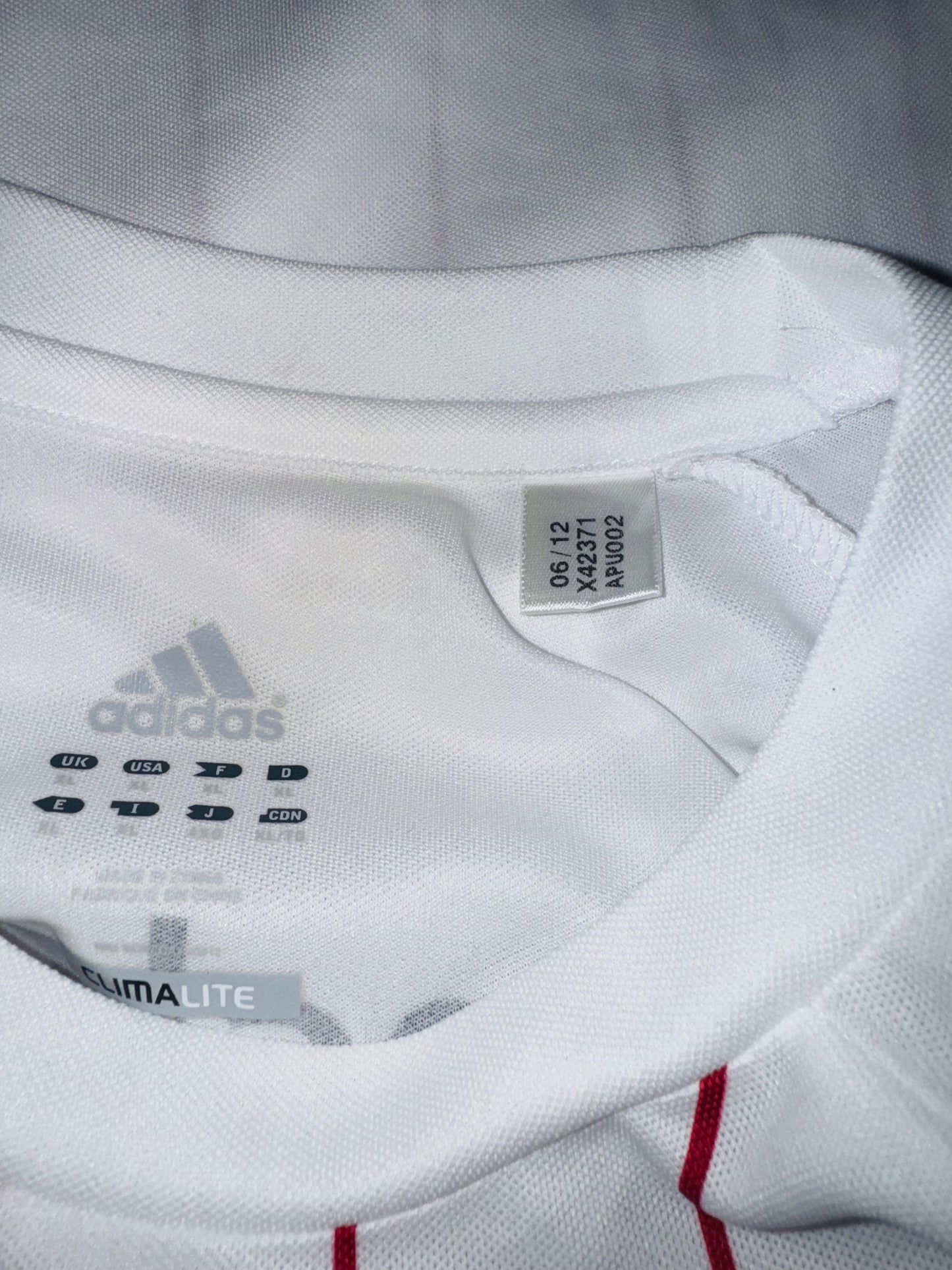 Vaduz 2012/13 Away - Squad Signed - XL