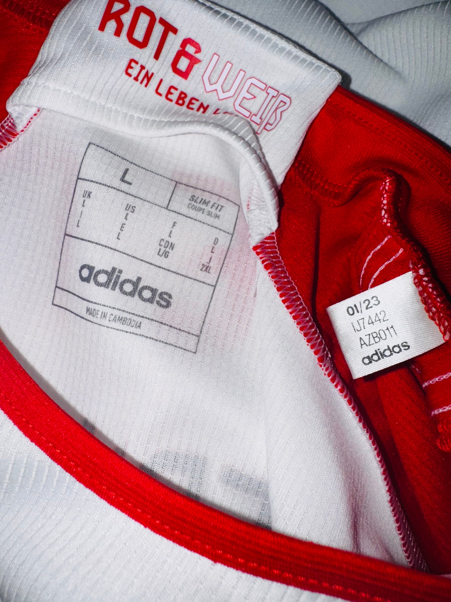 Bayern Munich 2023/24 Home - De Ligt 4 - L