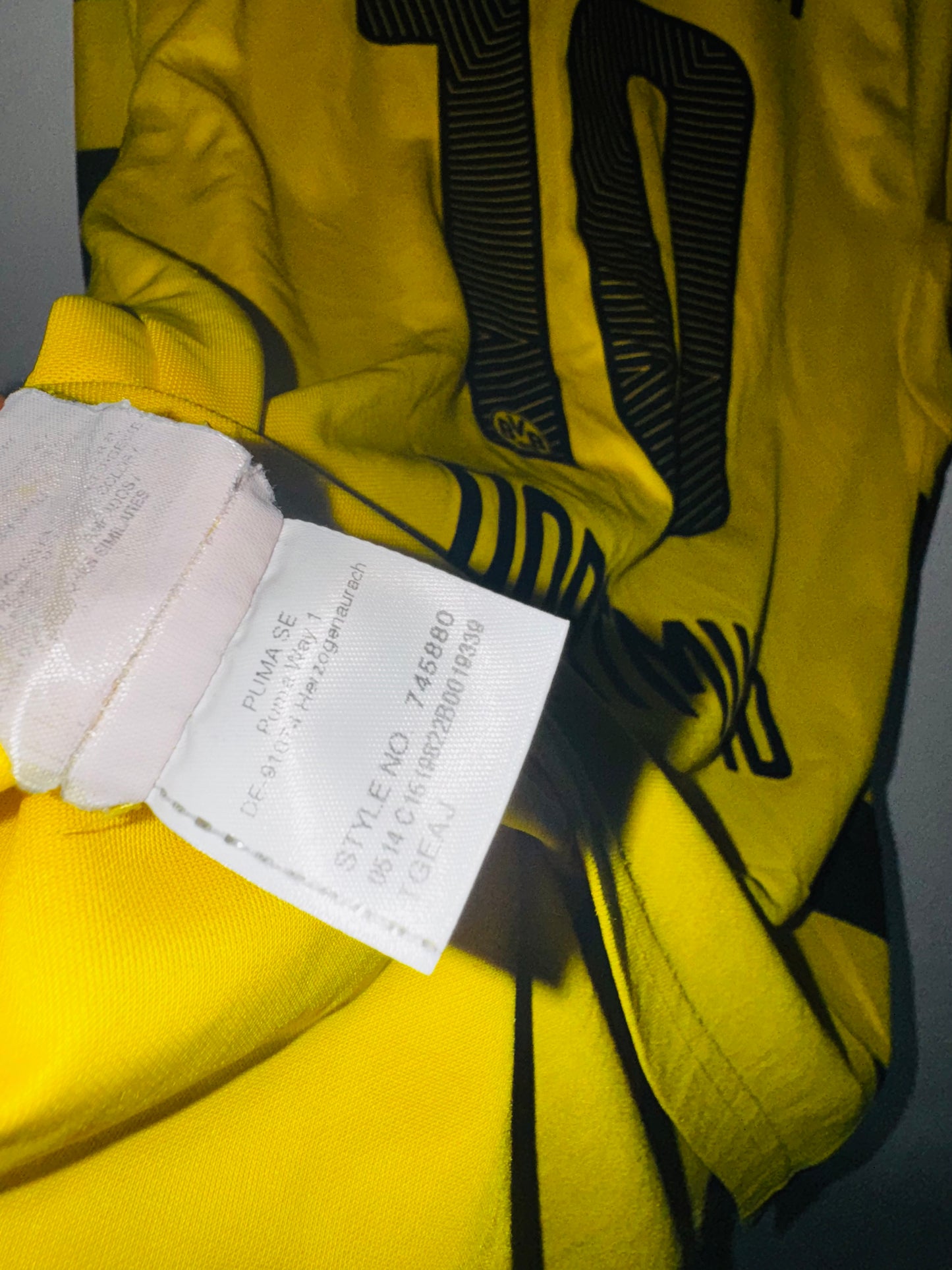 BVB Dortmund 2014/15 Home - Mkhitaryan 10 - M