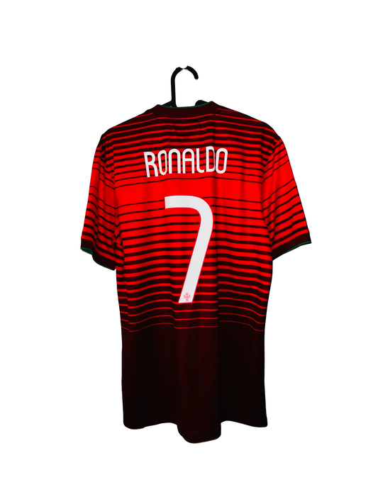 Portugal 2014 Home - Ronaldo 7 - M