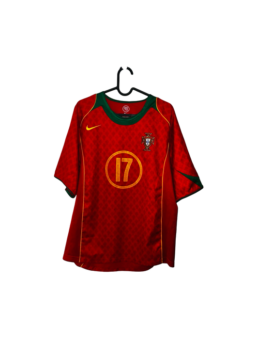 Portugal 2004 Home - Ronaldo 17 - L