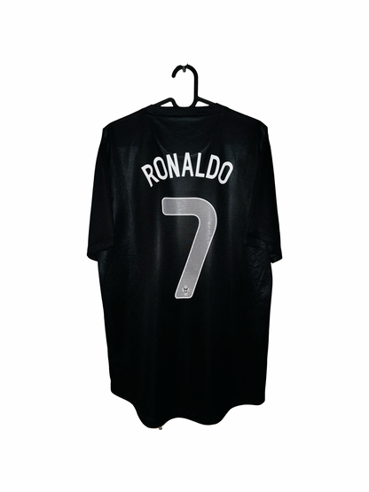 Portugal 2013 Away - Ronaldo 7 - M