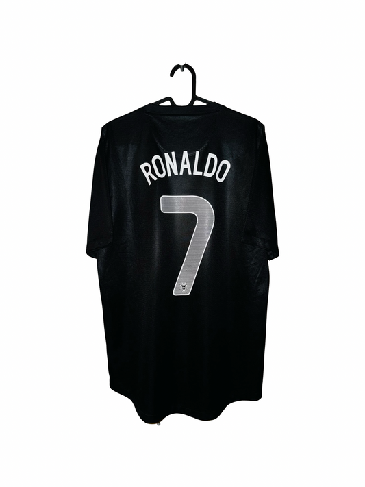 Portugal 2013 Away - Ronaldo 7 - M