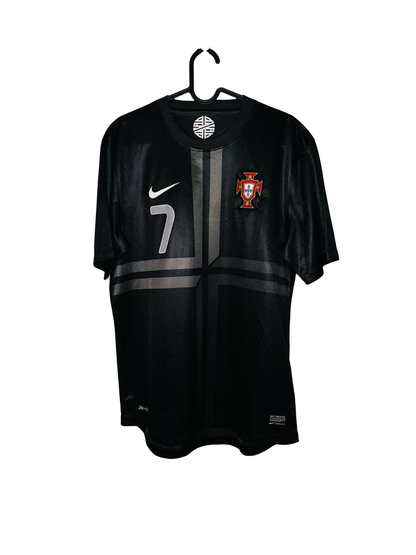 Portugal 2013 Away - Ronaldo 7 - M